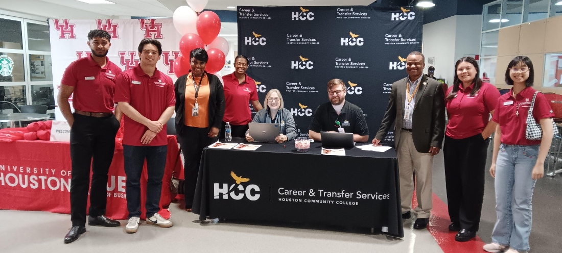 HCC Career & Transfer Services hosts inaugural UH Preview Day 